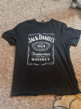 H&M Black Short-Sleeve Graphic Tee with White Print